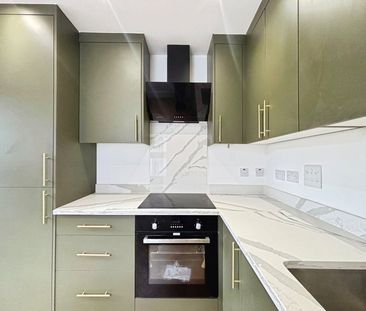 Ash Street, Ash, Aldershot, Surrey, GU12 - Photo 2