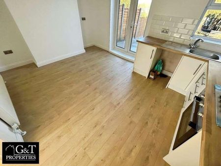 Pine Road, Tividale, Oldbury, B69 - Photo 5