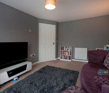 3 bedroom detached house to rent - Photo 2