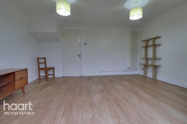 3 bedroom end of terrace house to rent - Photo 1