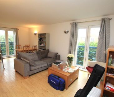 2 bedroom apartment to rent - Photo 3