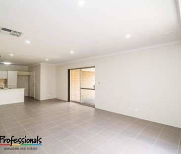 135a Seventh Road, Armadale WA 6112 - Photo 4