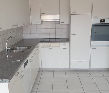 Helle 3.5- Zimmerwohnung mit 2 Balkone - Foto 3