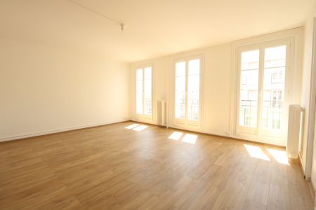 Location Appartement 3 pièces 61m² - Photo 2