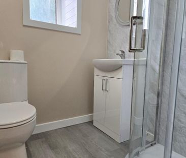 1 bedroom ground floor flat to rent - Photo 6