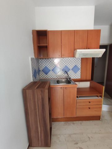 Studio/Γκαρσονιέρα για ενοικίαση - Ηράκλειο Κρήτης, - Photo 2