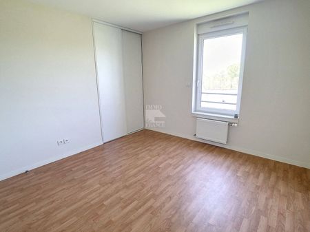 Location appartement 5 pièces 113.48 m² à Laval (53000) - Photo 3