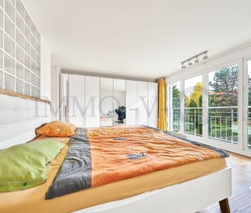 SPACIOUS STANDING DUPLEX WITH GARDENS AND BALCONY - Photo 6