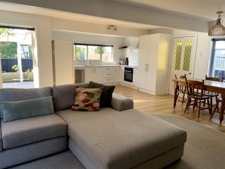 Sydenham, 2 bedrooms - Photo 3