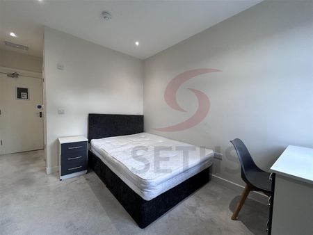 Glenfield Road, LE3, Leicester - Photo 5