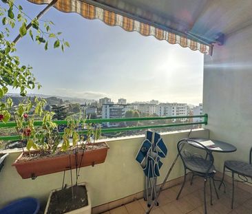 Joli studio de 25 m2 au 7ème étage en cours de rénovation - Photo 4