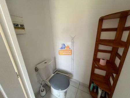 Location Appartement 1 pièce 28m² - Photo 3