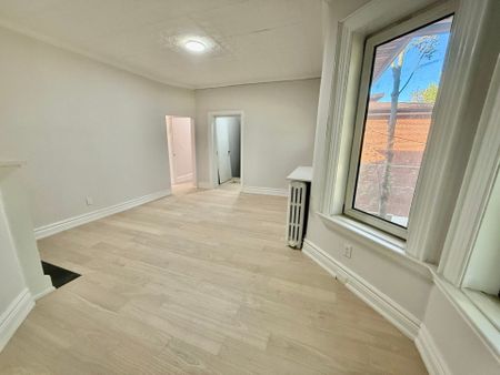 For Lease - 2 Bellwoods Park Unit# 2, Toronto, Ontario - Photo 2