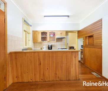 For Lease 6 months: Charming Family Home at 6 Jolly Street, Dandenong - Photo 6