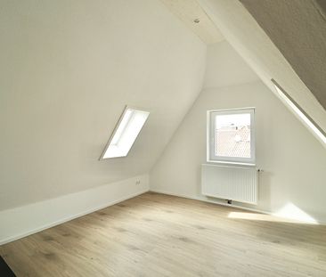 Große 3-Zimmer Maisonette Wohnung mit Balkon u. Stellpl. in Hertingen - Foto 3