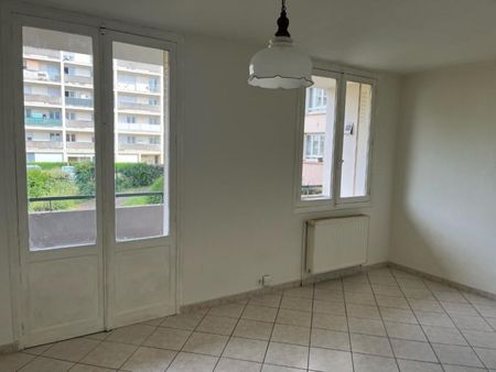 APPARTEMENT T3 A LOUER A ROANNE - HOPITAL - Photo 4