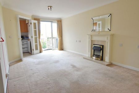 1 bedroom apartment to rent - Photo 2