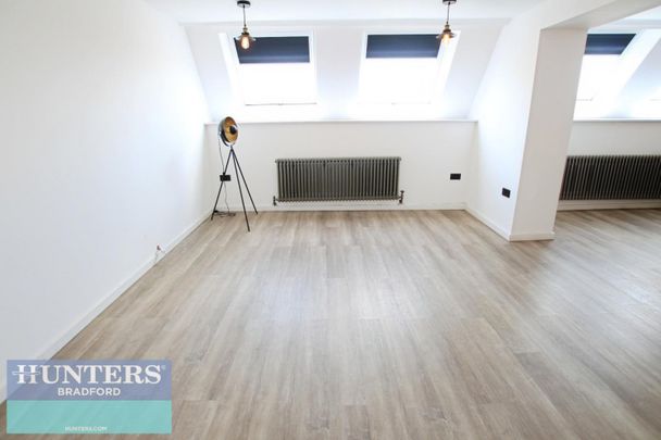 1 bedroom Flat To Let - Photo 1