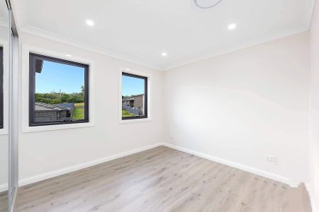 Luxury Family Living - Photo 3