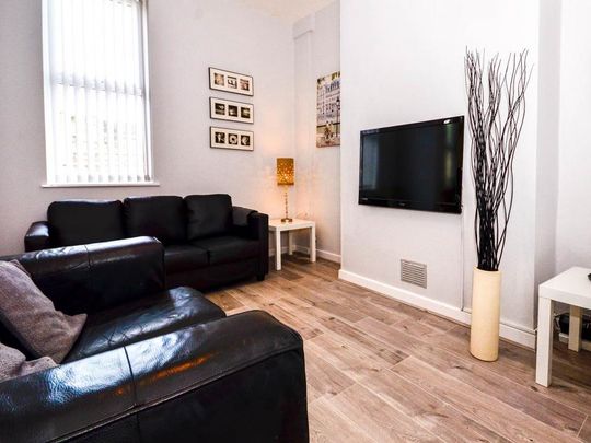 4 bedroom house share to rent - Photo 1