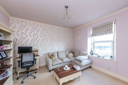 Flat C, 83 Barclay Street, AB39 2AP, Stonehaven - Photo 2