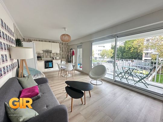 Location Appartement 1 pièce 77m² RENNES 35000 - Photo 1