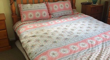 Charming 3-bedroom nestled down a private righ... - Photo 5