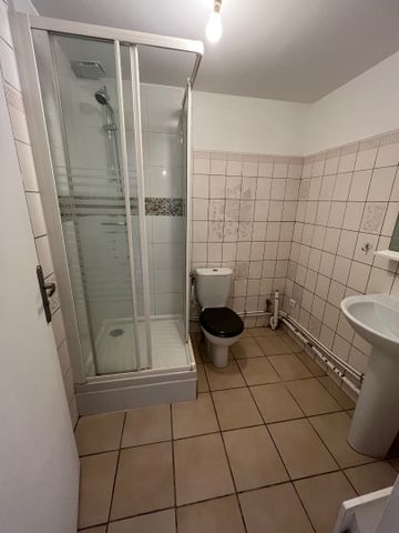 Location Appartement 3 pièces 52m² - Photo 4