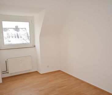 Ganz ruhig und gemütlich unterm Dach in Krefeld-Uerdingen: Renovier... - Foto 2