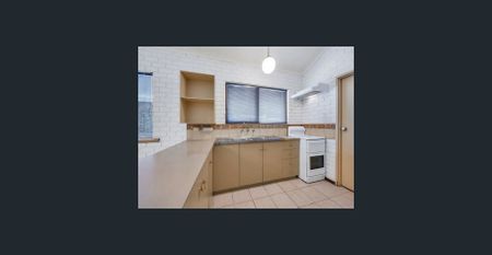 NATURAL LIGHT - Photo 2