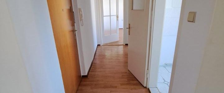 2-Zimmer-Wohnung mit Balkon im EG in Roßlau - Foto 1