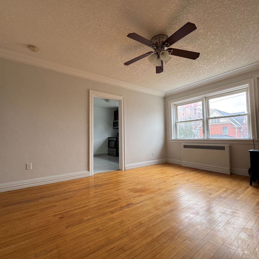 For Lease - 105 Church Street Unit# 501, Kitchener, Ontario - Photo 1