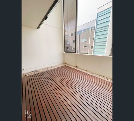 A-Fully Furnish-L3+4/2-4 Powell St, Waterloo, NSW 2017 - Photo 5