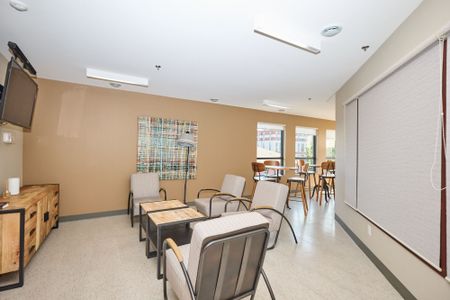 For Lease - 26 Wellington Street Unit# 304, St. Catharines, Ontario - Photo 2