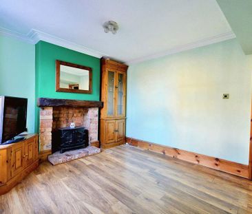 2 bedroom terraced house to rent - Photo 2