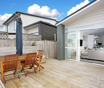 Pretty in Park Chester - Photo 1