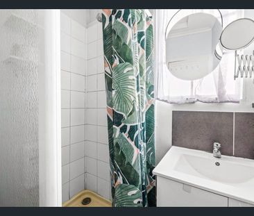 Comfortable & Convenient Living in Broadmeadows - Photo 3