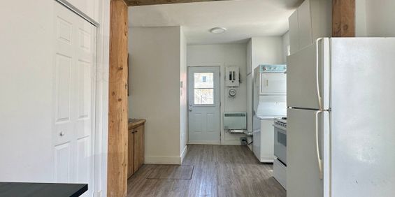 Appartement Montréal (Ville-Marie) À Louer - Photo 3