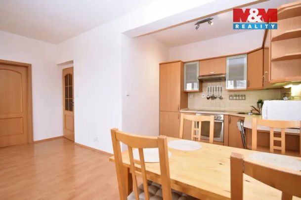 Pronájem bytu 2+kk v Praze, ul. Spořická - Фото 1