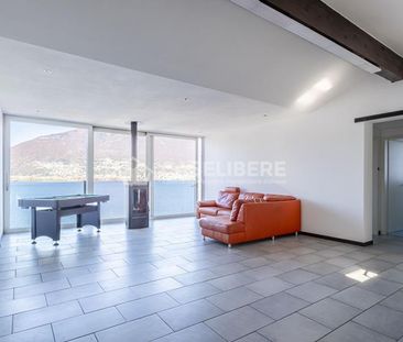 INCANTEVOLE ATTICO CON VISTA LAGO A PIAZZOGNA - Foto 1