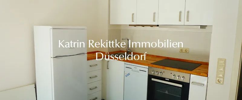 TOP STUDIOWOHNUNG IN GEPFLEGTER CITYLAGE - WEIßES BAD, LAMINAT, EINBAUKÜCHE UND BALKON!!! - Foto 1