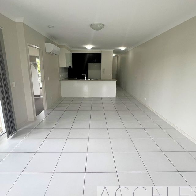 8/91 Eton Street, NUNDAH QLD 4012 - Photo 1