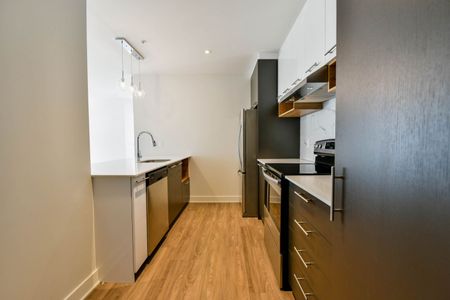 9675 Papineau - Photo 5