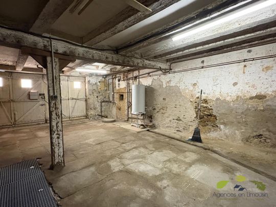 Location Appartement 2 pièces 70m² ST LEONARD DE NOBLAT 87400 - Photo 1