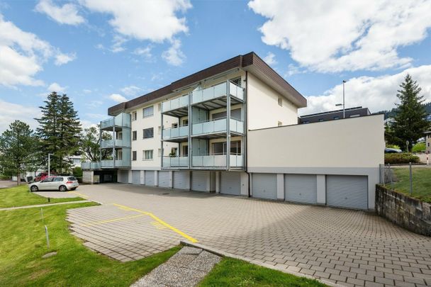 "..hell, freundlich & idyllischer Balkon" - Photo 1