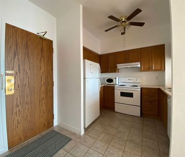 For Lease - 1700 Eglinton East Avenue Unit# 109, Toronto, Ontario - Photo 4