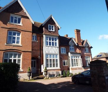 Laverton Court, Leamington Spa, CV32 - Photo 4