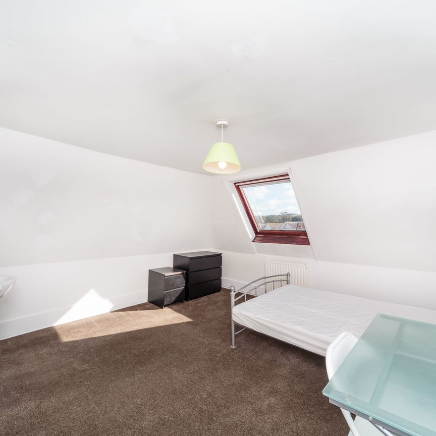 7 bedroom house to rent - Photo 1