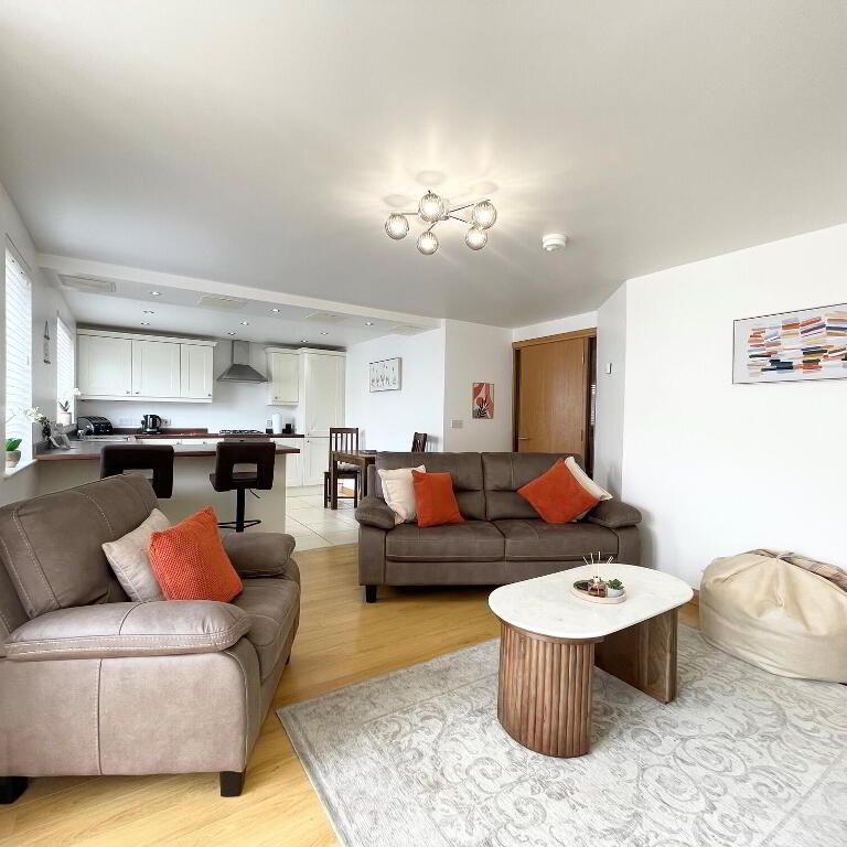 Apt 7, HOLIDAY LET, Peninsula Apartments, Causeway Street, Portrush, BT56 8AB - Photo 1
