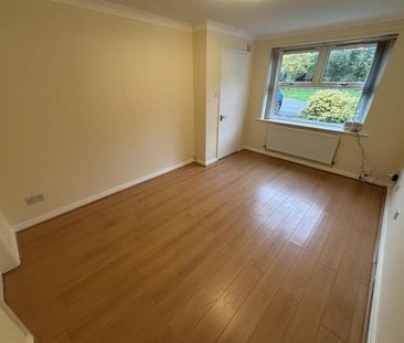 2 bedroom end of terrace house to rent - Photo 6